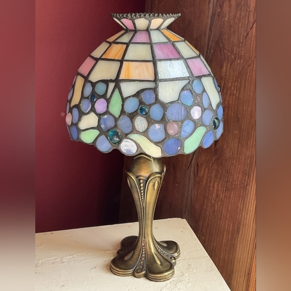 Vintage PartyLite Stained Glass Tealight Lamp, Excellent Cond. - Picture 3 of 4